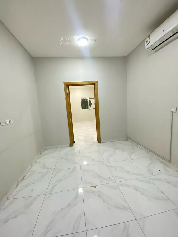 شقة للإيجار في شارع ابي سفيان بن حرب, حي النزهة, مدينة الرياض, منطقة الرياض 6