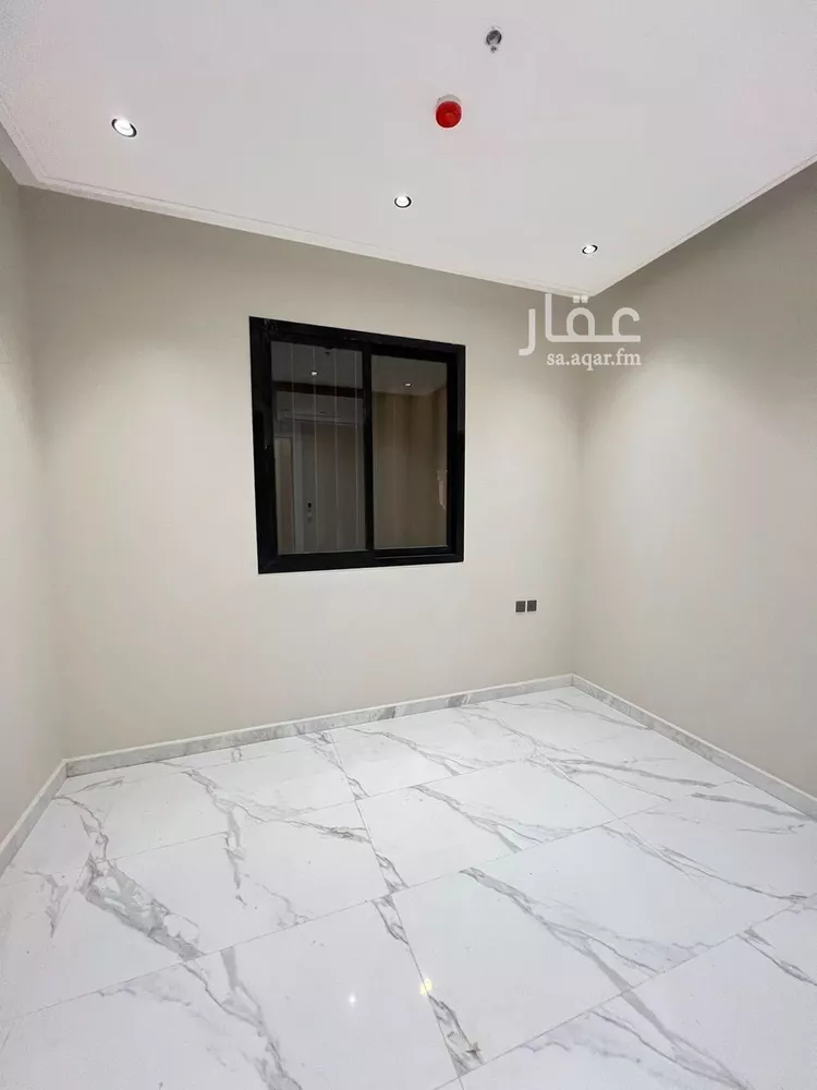 شقة للإيجار في شارع ينبع, حي ظهرة لبن, مدينة الرياض, منطقة الرياض 15