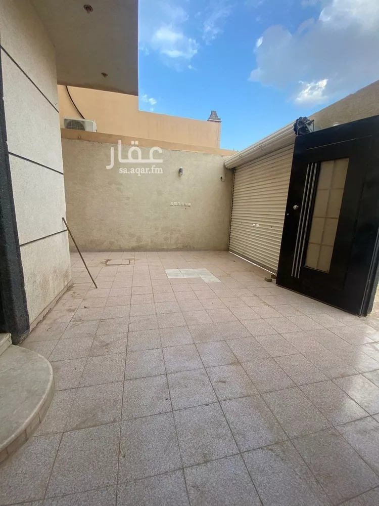 فيلا للإيجار في شارع المنصورة, حي ظهرة لبن, مدينة الرياض, منطقة الرياض صورة 3