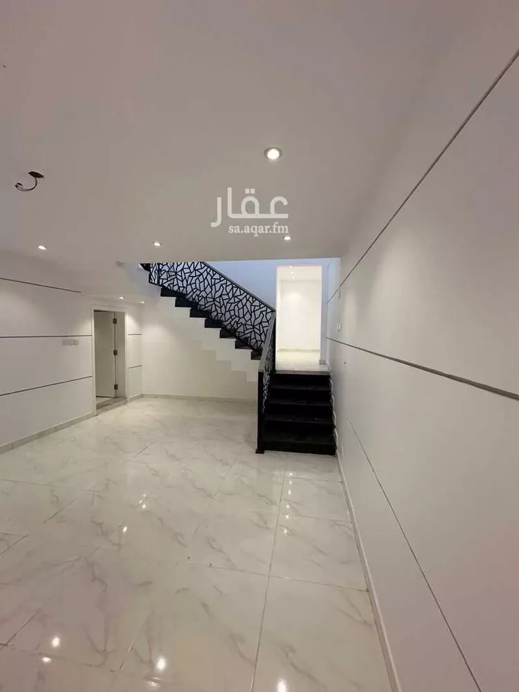Floor for Sale in Medina Dhu Al Hulayfah 6
