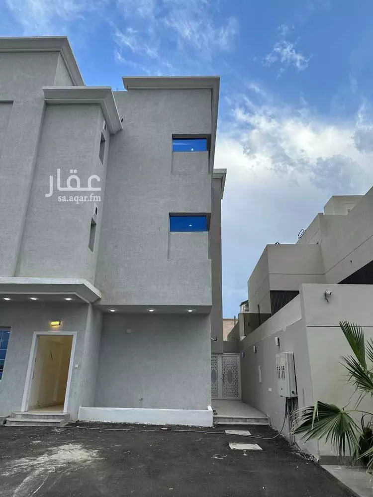 Floor for Sale in Medina Dhu Al Hulayfah