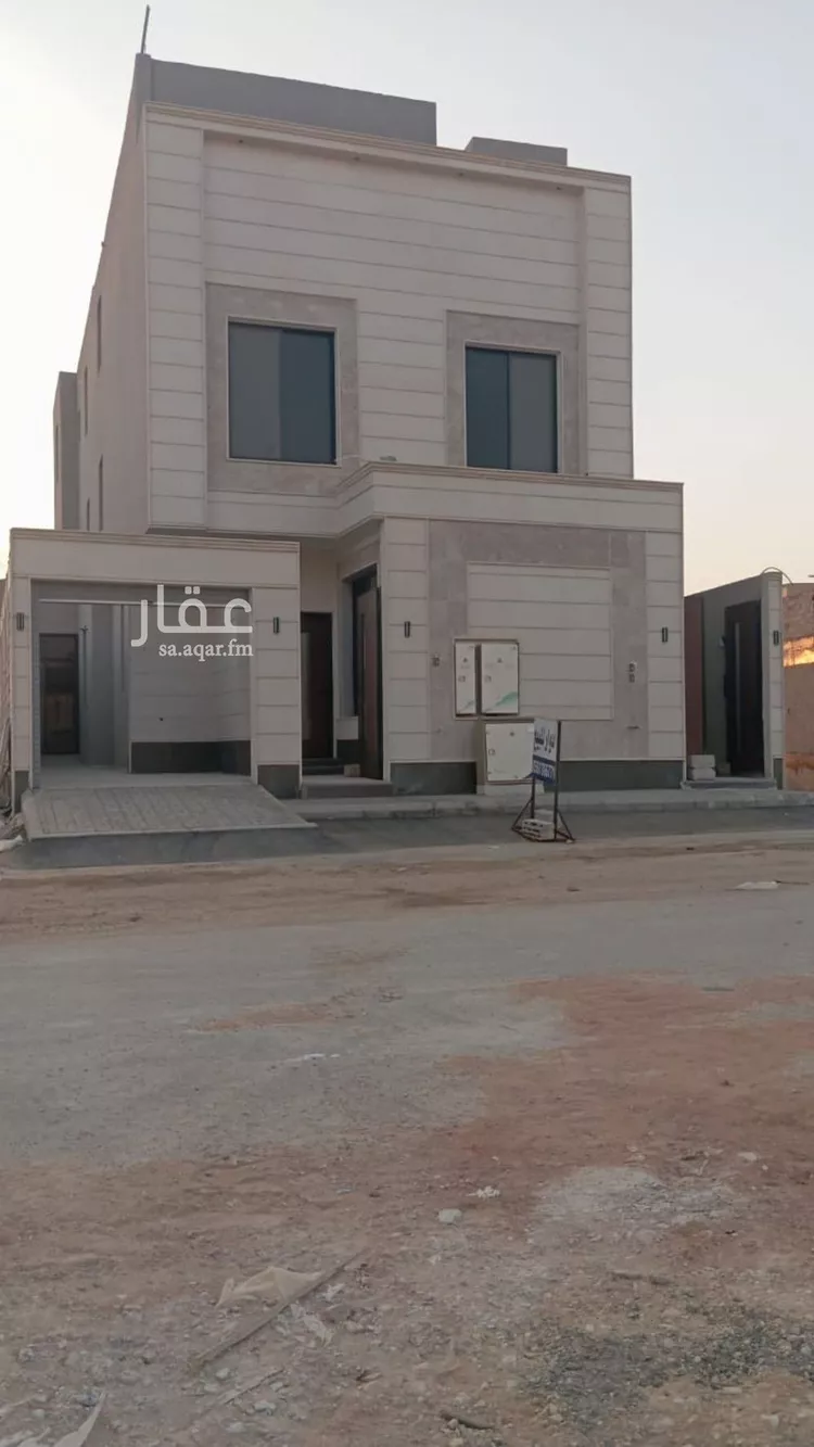فيلا للبيع في شارع أحمد بن مانع, حي المرجان, مدينة الرياض, منطقة الرياض