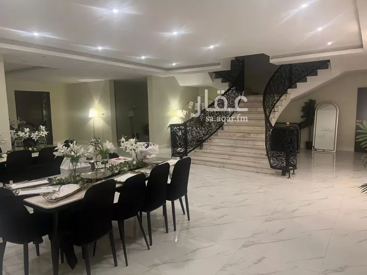 فيلا للبيع في شارع عبدالله بن رشيد, حي الروضة, مدينة الرياض, منطقة الرياض صورة 2