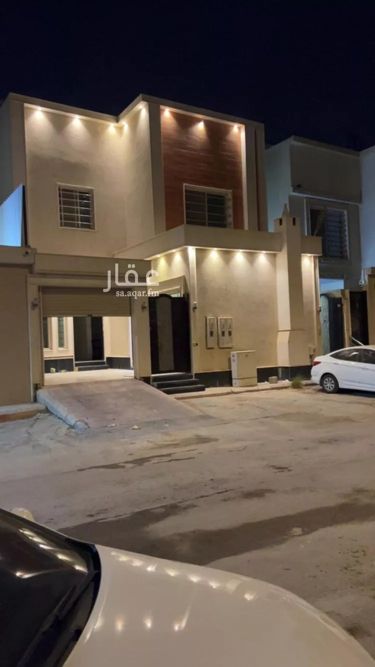فيلا للبيع في شارع جبل المشايخ, حي القادسية, مدينة الرياض, منطقة الرياض