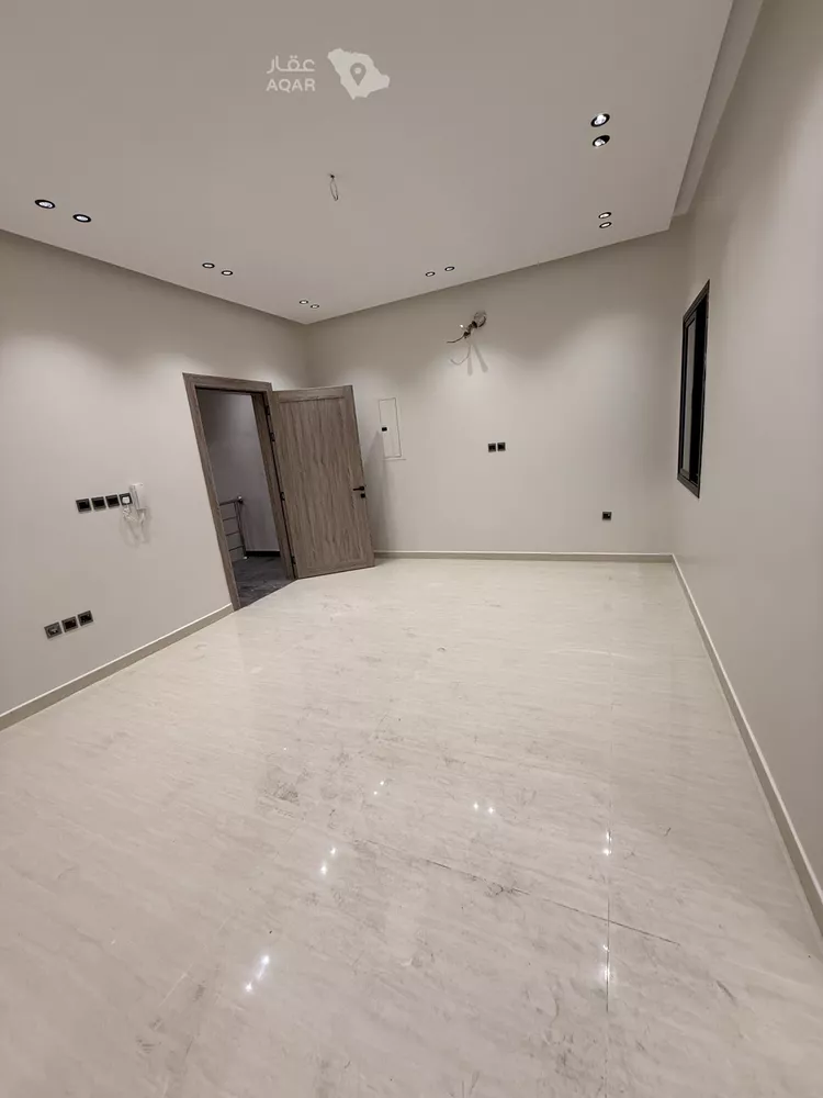Apartment for Sale in Dammam Badr 8