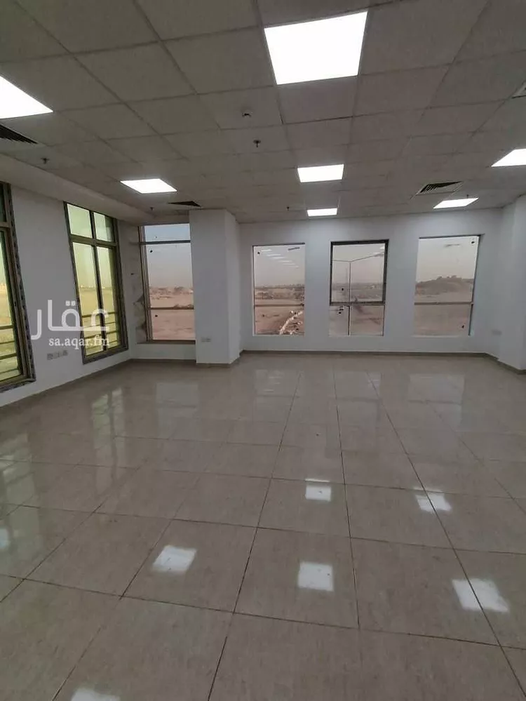 عمارة للإيجار في شارع ابي الحسن علي المحدث, حي الربيع, مدينة الرياض, منطقة الرياض 13