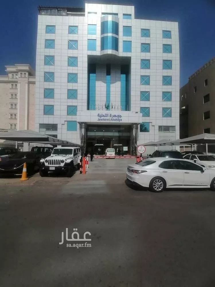 مكتب تجاري للإيجار في شارع السندي, حي الأندلس, مدينة جدة, منطقة مكة المكرمة صورة 2