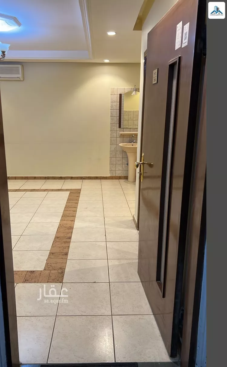شقة للإيجار في شارع عبدالعزيز ابن جلوي, حي إشبيلية, مدينة الرياض, منطقة الرياض صورة 4