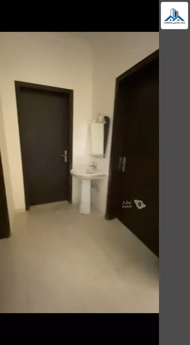 Floor for Rent in Riyadh Al Munsiyah 4