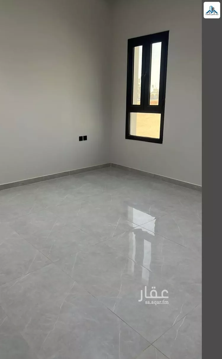 Floor for Sale in Riyadh Al Janadriyah 8
