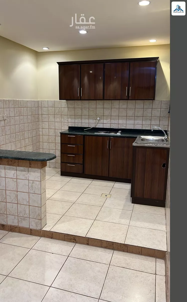 شقة للإيجار في شارع عبدالعزيز ابن جلوي, حي إشبيلية, مدينة الرياض, منطقة الرياض صورة 3