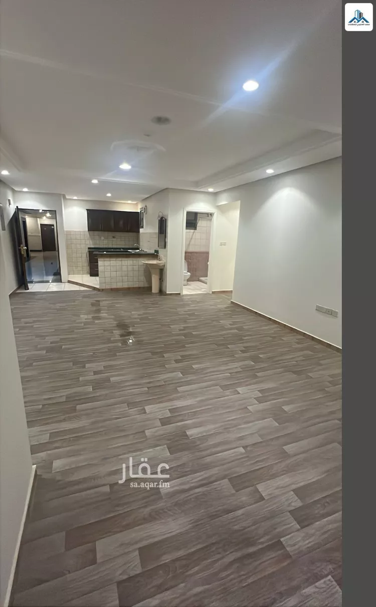 شقة للإيجار في شارع عبدالعزيز ابن جلوي, حي إشبيلية, مدينة الرياض, منطقة الرياض صورة 5