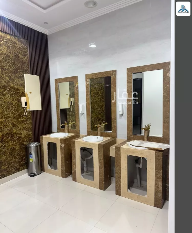 فيلا للإيجار في شارع الزين, حي الجنادرية, مدينة الرياض, منطقة الرياض صورة 4