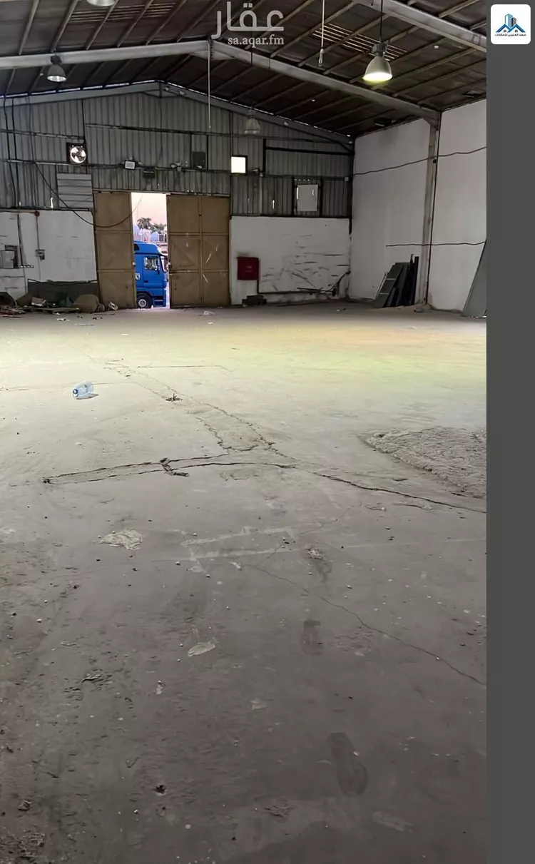 Workshop for rent in Riyadh Khashm Al An صورة 3