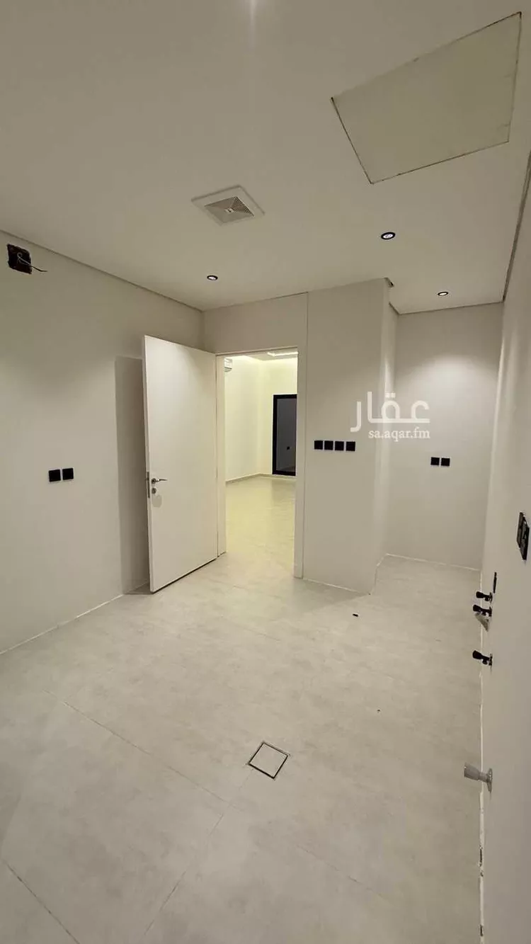 دور للإيجار في شارع عبيدالله الفقيه, حي الرمال, مدينة الرياض, منطقة الرياض 12
