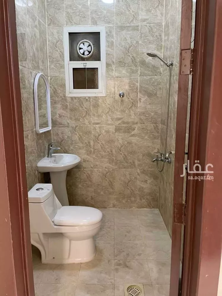 شقة للإيجار في شارع البدر ، حي العريجاء الوسطى ، الرياض ، منطقة الرياض صورة 3