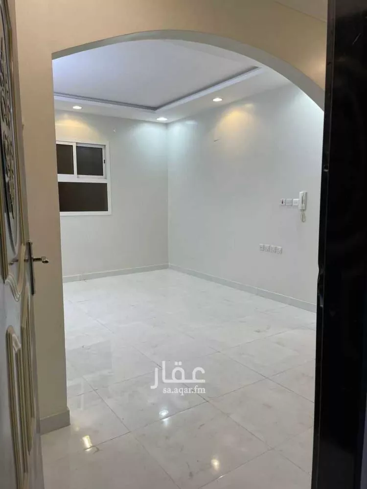 شقة للإيجار في شارع البدر ، حي العريجاء الوسطى ، الرياض ، منطقة الرياض صورة 5
