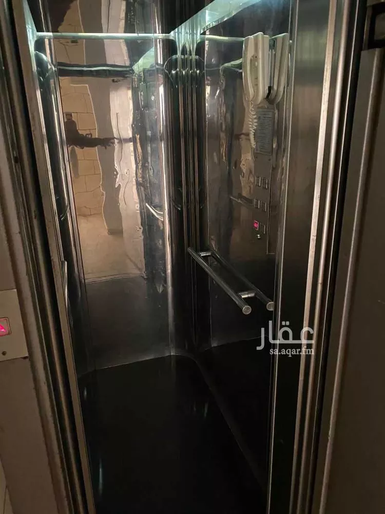 Building for Sale in Jeddah Al Bawadi صورة 5