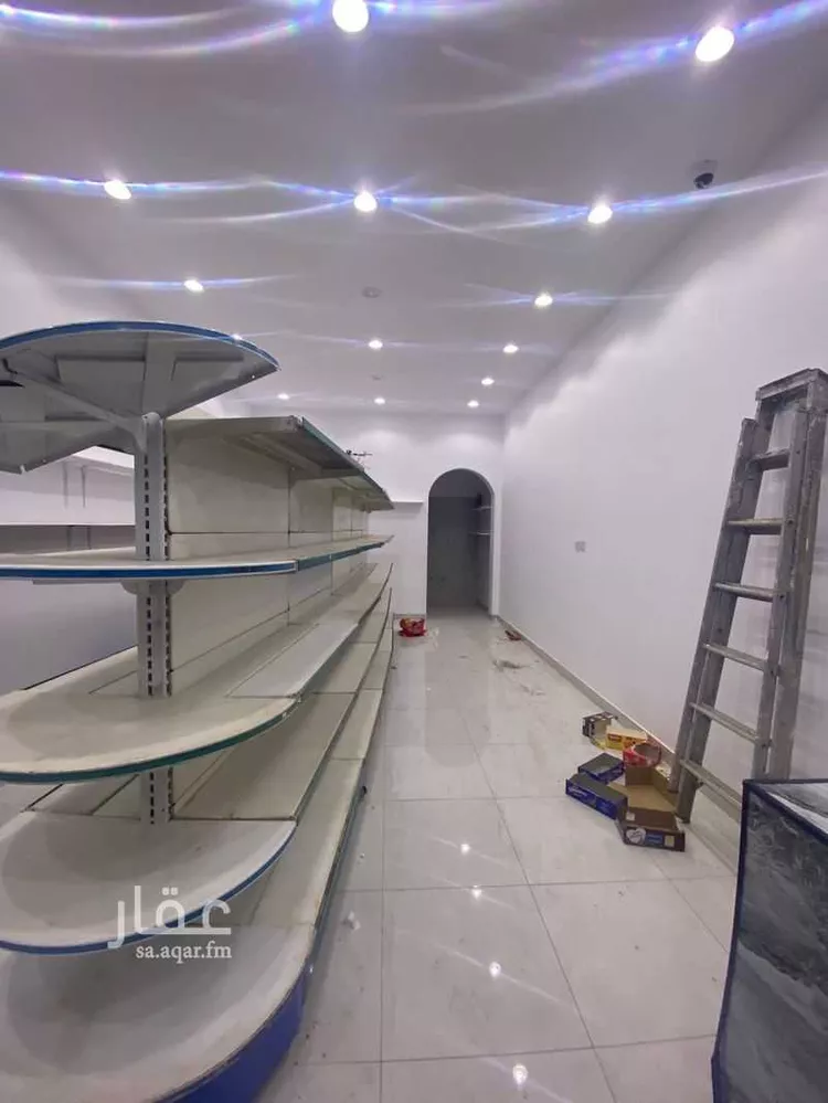 محل للإيجار في شارع ضمرة بن بشر ، حي شوران ، المدينة المنورة ، منطقة المدينة المنورة