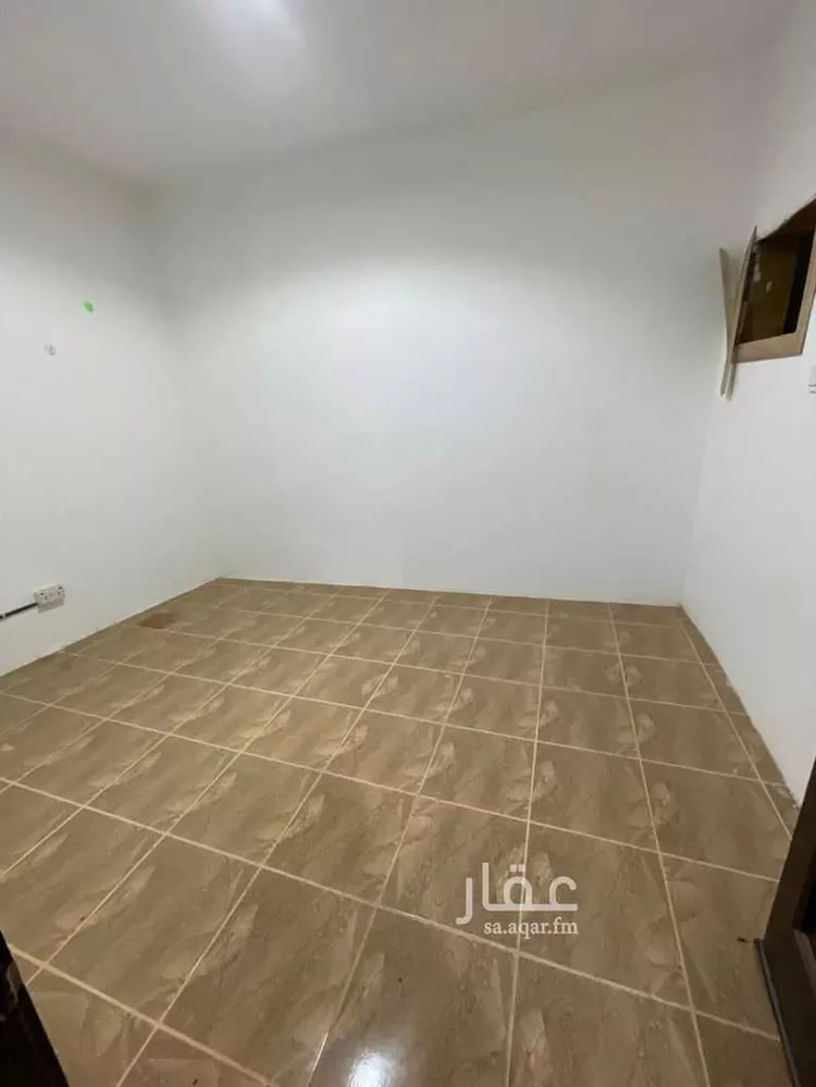 عمارة للإيجار في شارع ثابت بن حزم, حي أم الحمام الشرقي, مدينة الرياض, منطقة الرياض صورة 5