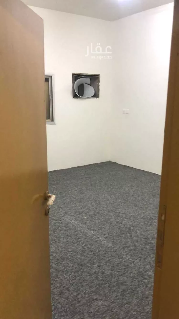 عمارة للإيجار في شارع ثابت بن حزم, حي أم الحمام الشرقي, مدينة الرياض, منطقة الرياض صورة 5