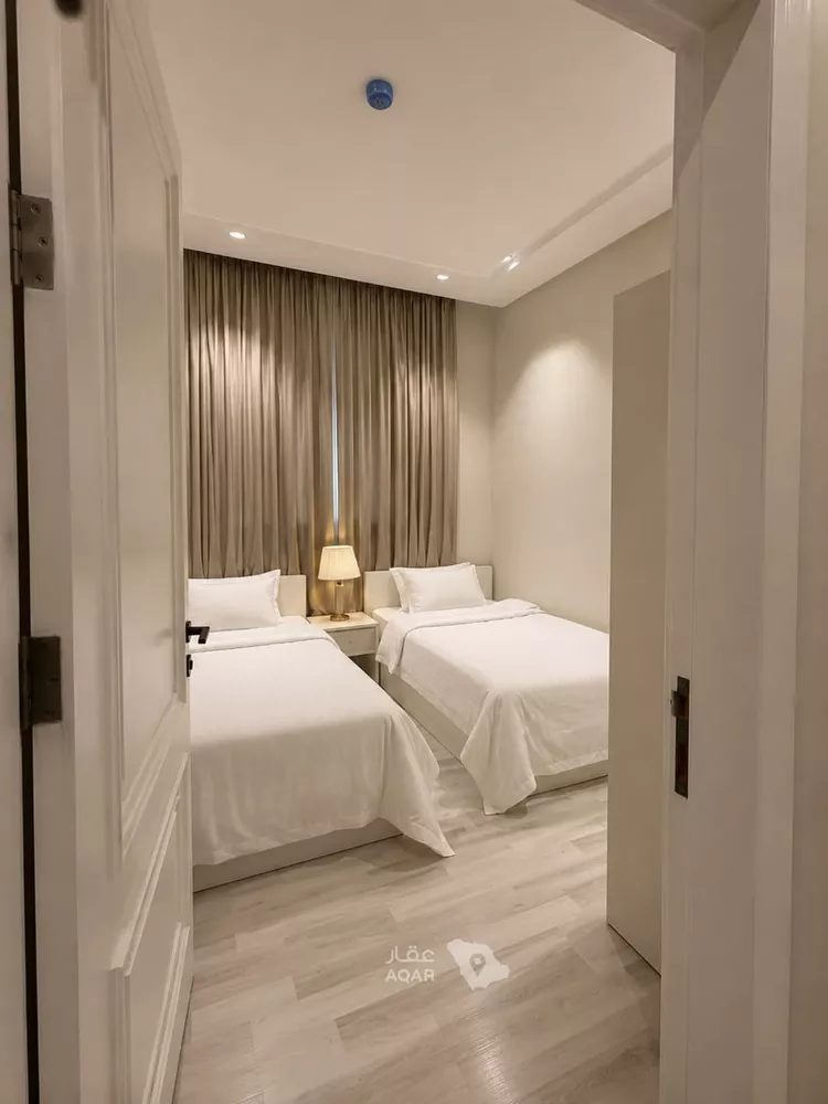 شقة للإيجار في شارع شهيد الدين ثم الوطن عبدالرحمن بن عزاز, حي الشهداء, مدينة الرياض, منطقة الرياض 8