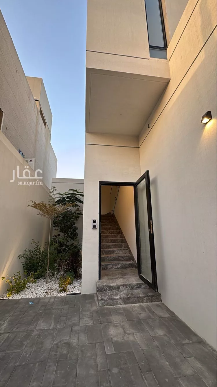 دور للبيع في شارع ثادق, حي الزهراء, مدينة الرياض, منطقة الرياض صورة 5