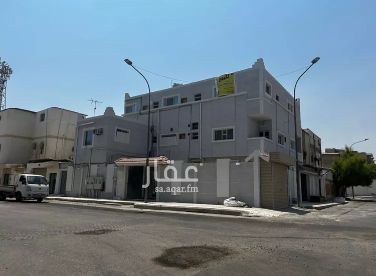 فيلا للبيع في حي صناعية الثقبة, مدينة الخبر, المنطقة الشرقية