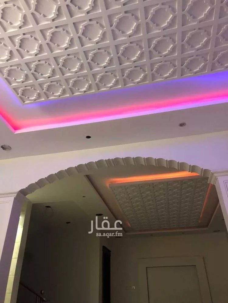 فيلا للإيجار في شارع عبداللطيف المبارك ، حي عكاظ ، الرياض ، منطقة الرياض