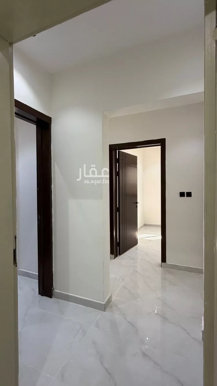 شقة للبيع في شارع رشيد الليلا, حي عكاظ, مدينة الرياض, منطقة الرياض صورة 2