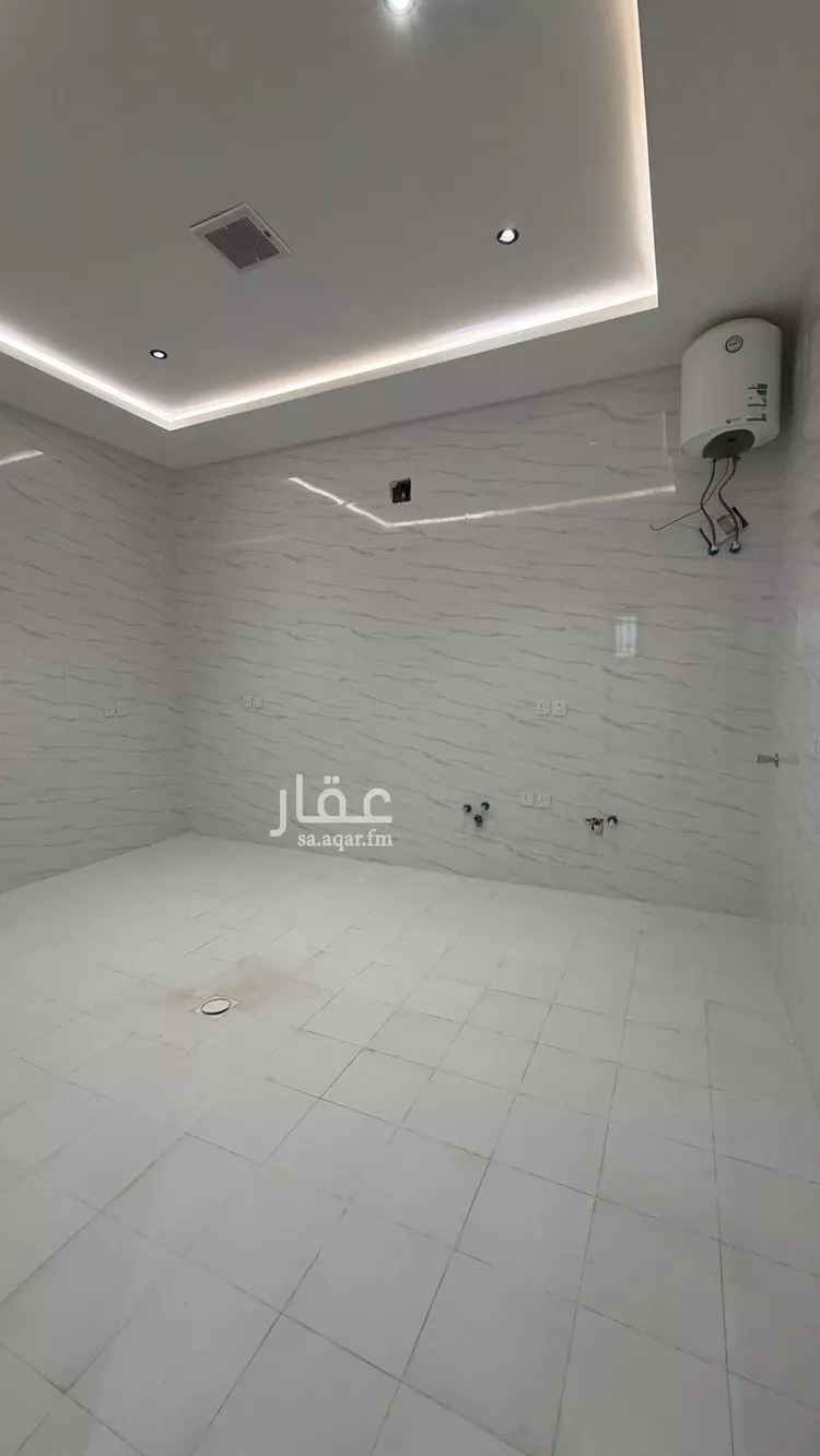 فيلا للبيع في حي عكاظ, مدينة الرياض, منطقة الرياض صورة 5