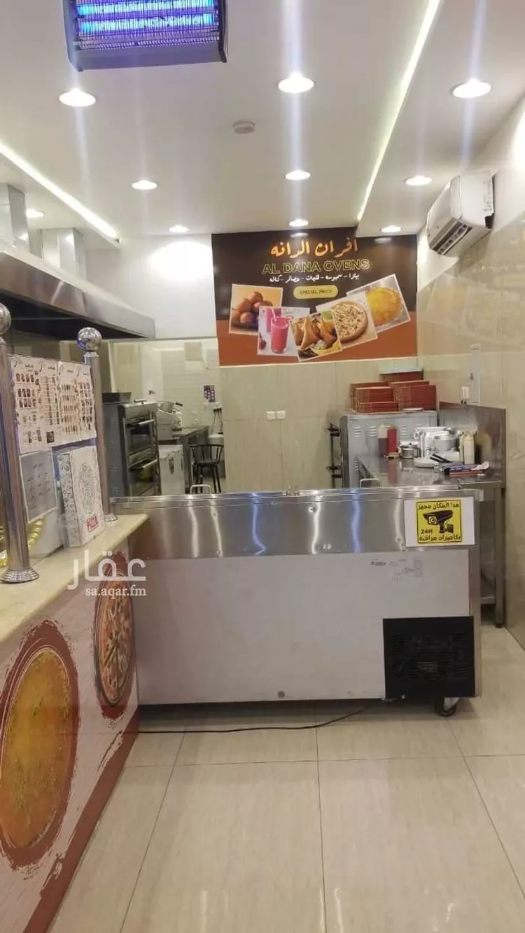 محل للبيع في طريق السلطان قابوس بن سعيد ، حي المعيزيلة ، الرياض ، منطقة الرياض