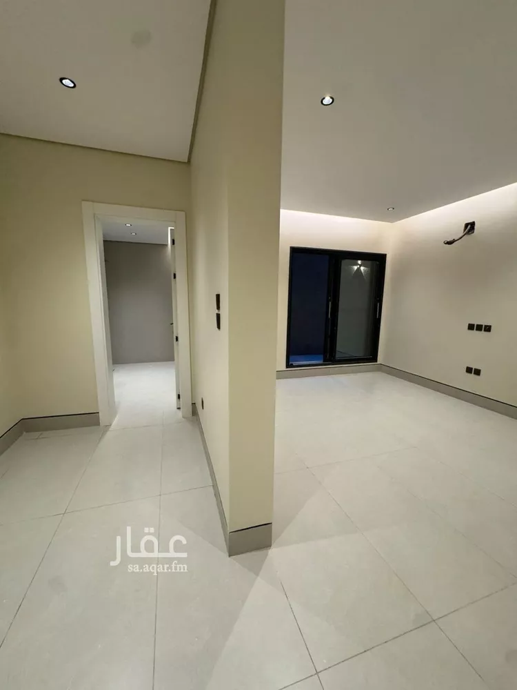 دور للبيع في شارع ابن اللبان, حي الملك فهد, مدينة الرياض, منطقة الرياض 17
