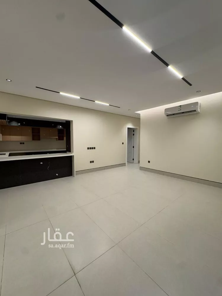 دور للبيع في شارع ابن اللبان, حي الملك فهد, مدينة الرياض, منطقة الرياض 7