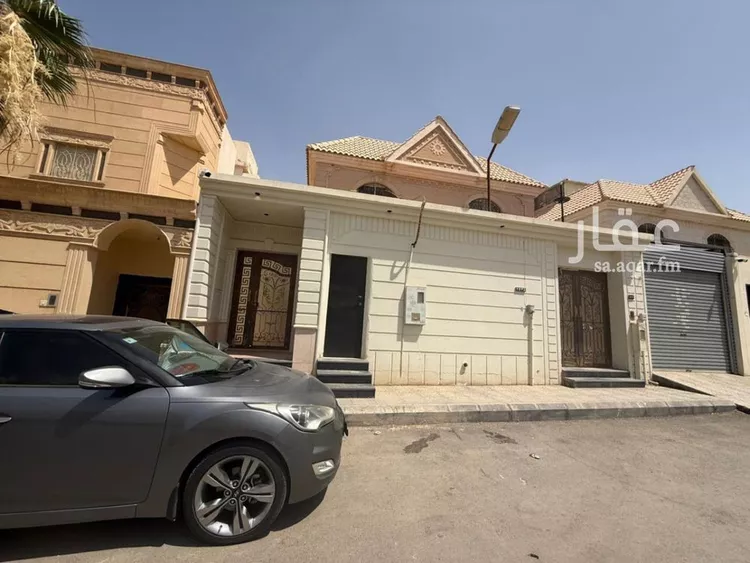 فيلا للبيع في شارع أحمد الكثيري, حي شبرا, مدينة الرياض, منطقة الرياض صورة 5