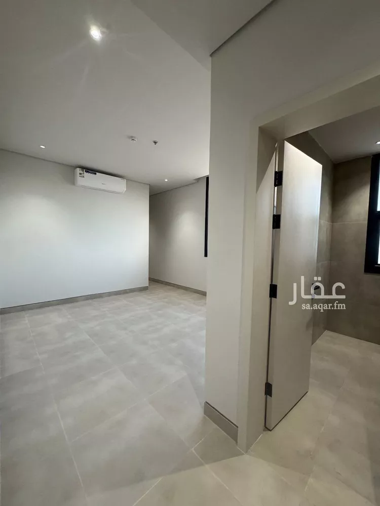 شقة للبيع في شارع الحارث بن سليل, حي العارض, مدينة الرياض, منطقة الرياض صورة 2