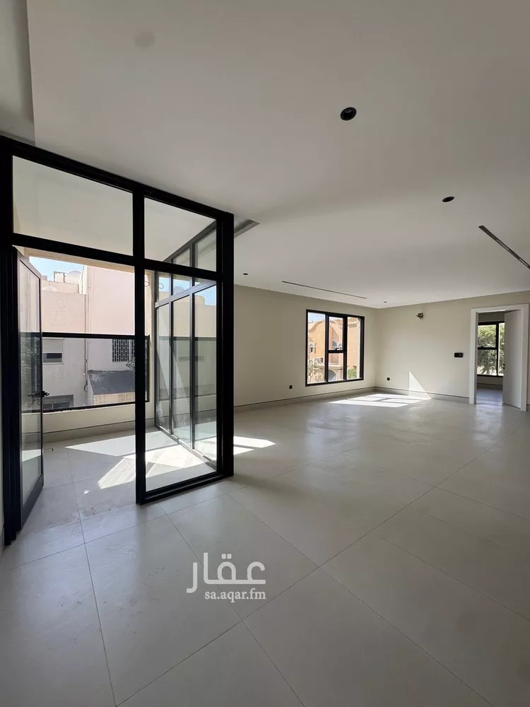 دور للبيع في شارع ابن اللبان, حي الملك فهد, مدينة الرياض, منطقة الرياض صورة 5