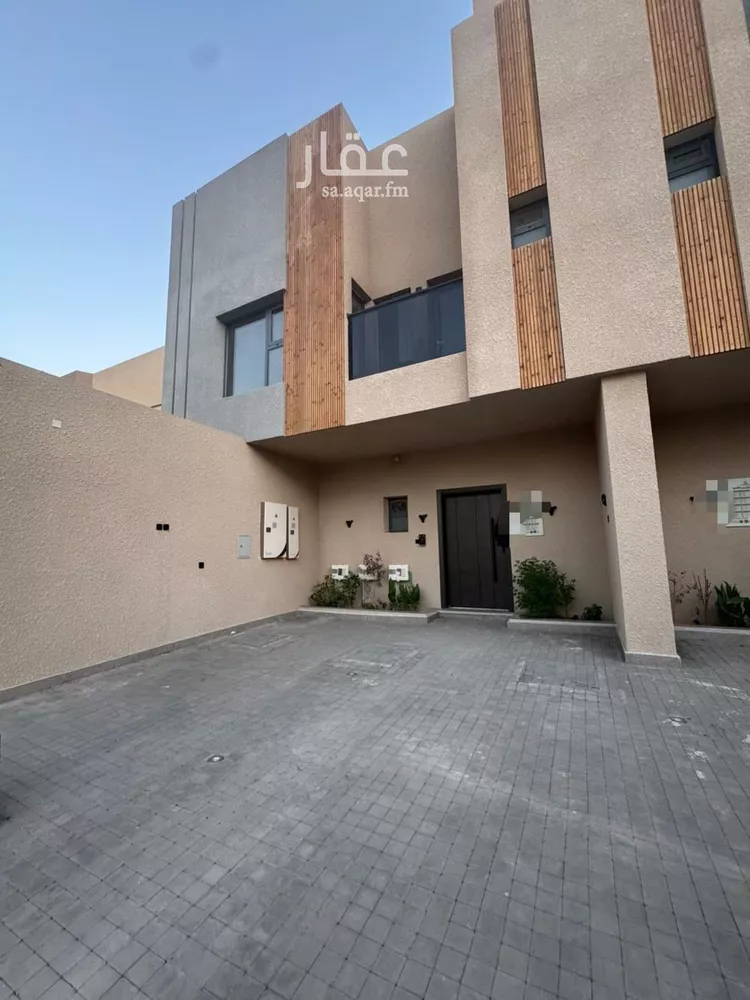 Floor for Sale in Riyadh King Fahd