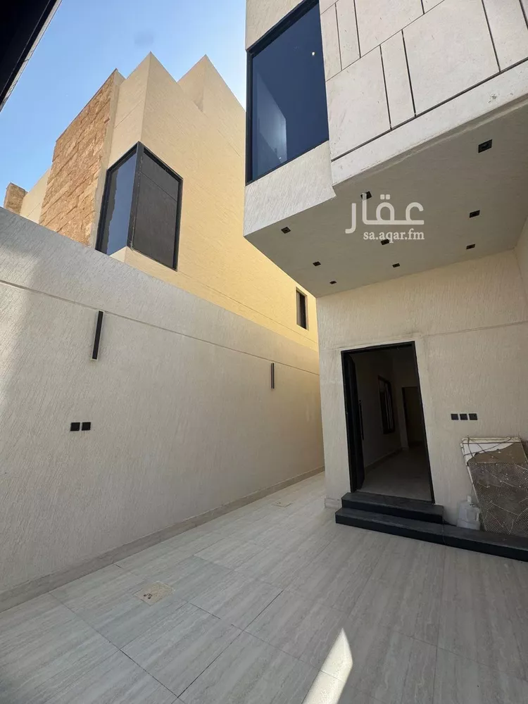 دور للبيع في شارع مافيه اسم , حي الجنادرية, مدينة الرياض, منطقة الرياض صورة 5