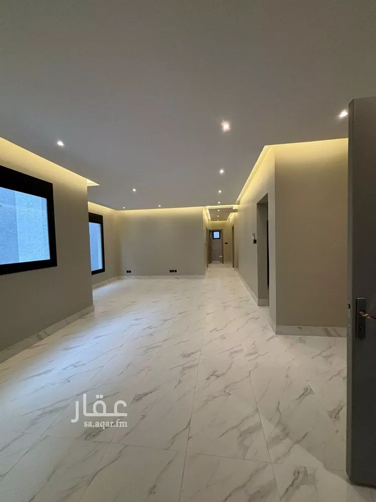 دور للبيع في شارع ابن أبي بكر, حي العارض, مدينة الرياض, منطقة الرياض صورة 3