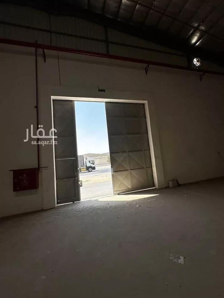 مستودع للإيجار في شارع المروه, حي المشاعل, مدينة الرياض, منطقة الرياض 8