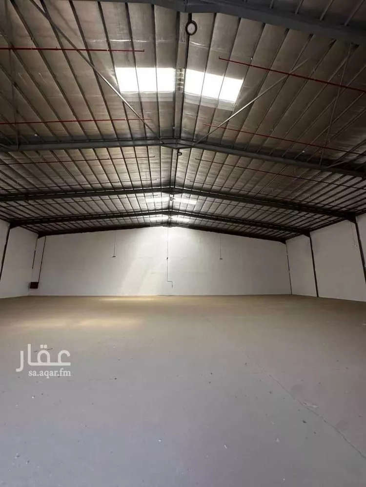 مستودع للإيجار في شارع عبدالله بن فريان, حي السلي, مدينة الرياض, منطقة الرياض 6