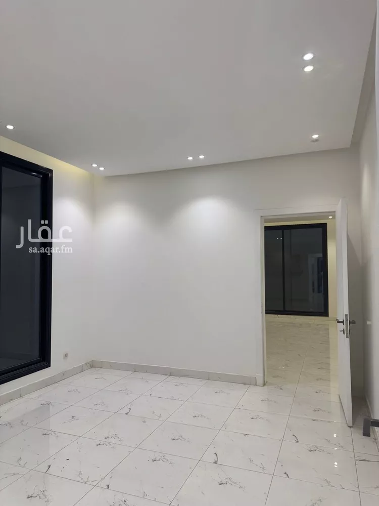 فيلا للإيجار في شارع إسماعيل بن أبي اليسر, حي العارض, مدينة الرياض, منطقة الرياض صورة 4