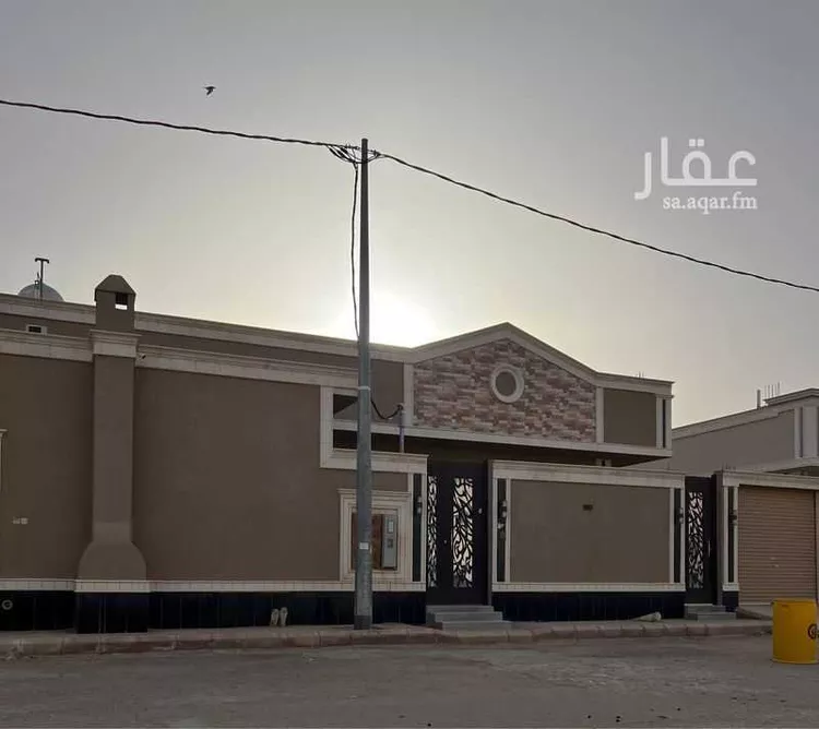 Villa for Sale in Al Muzahimiyah Ghirnatah