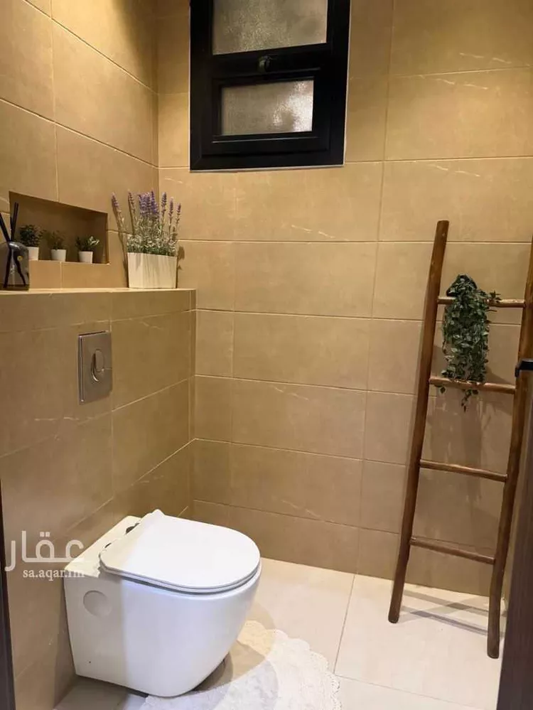 دور للبيع في شارع العبادلة, حي المروج, مدينة الرياض, منطقة الرياض 11