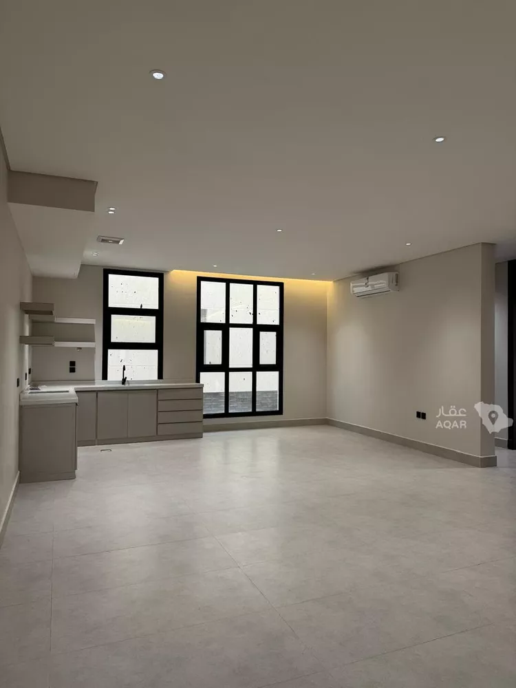 شقة للبيع في شارع احمد بن الحسين بن مهران, حي المهدية, مدينة الرياض, منطقة الرياض 8