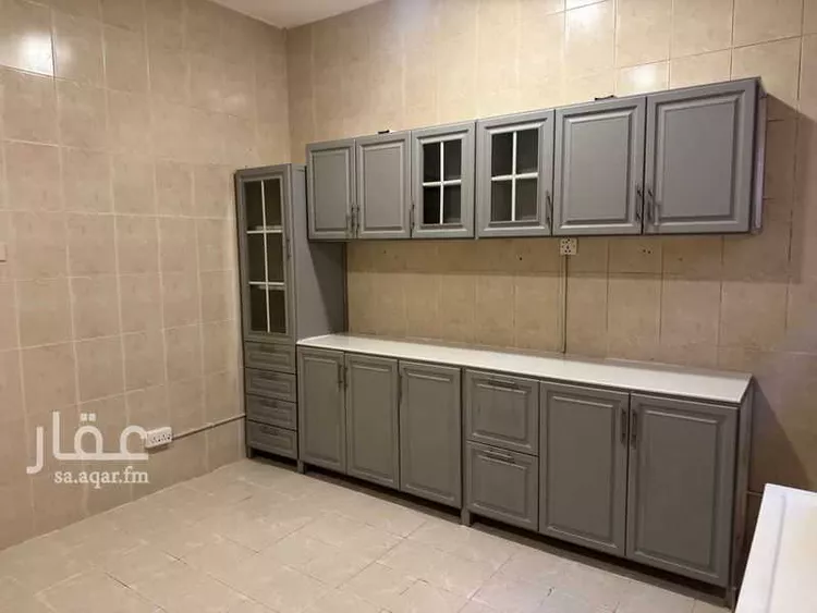 شقة للإيجار في شارع شارع الأمير فواز بن عبد العزيز, حي السلمانية الأول, مدينة الاحساء, المنطقة الشرقية