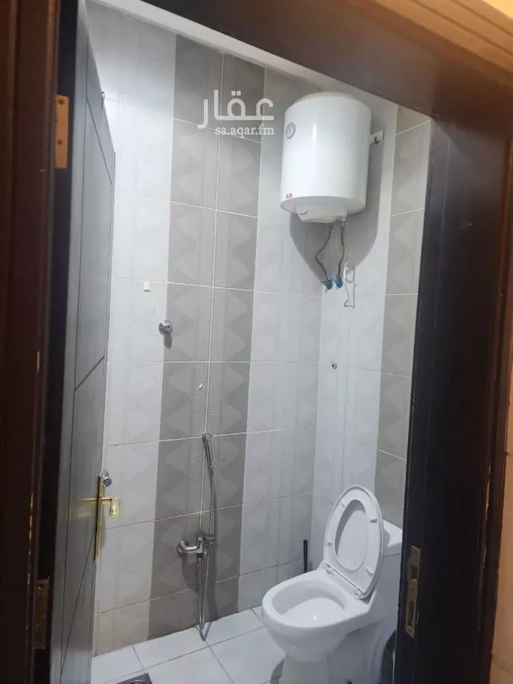 شقة للبيع في شارع عمر بن أبي بكر, حي عكاظ, مدينة الرياض, منطقة الرياض 9