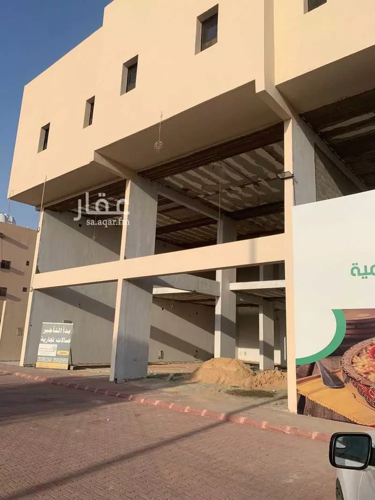 محل للإيجار في شارع طريق الملك خالد, حي غرناطة, مدينة المزاحميه, منطقة الرياض صورة 2