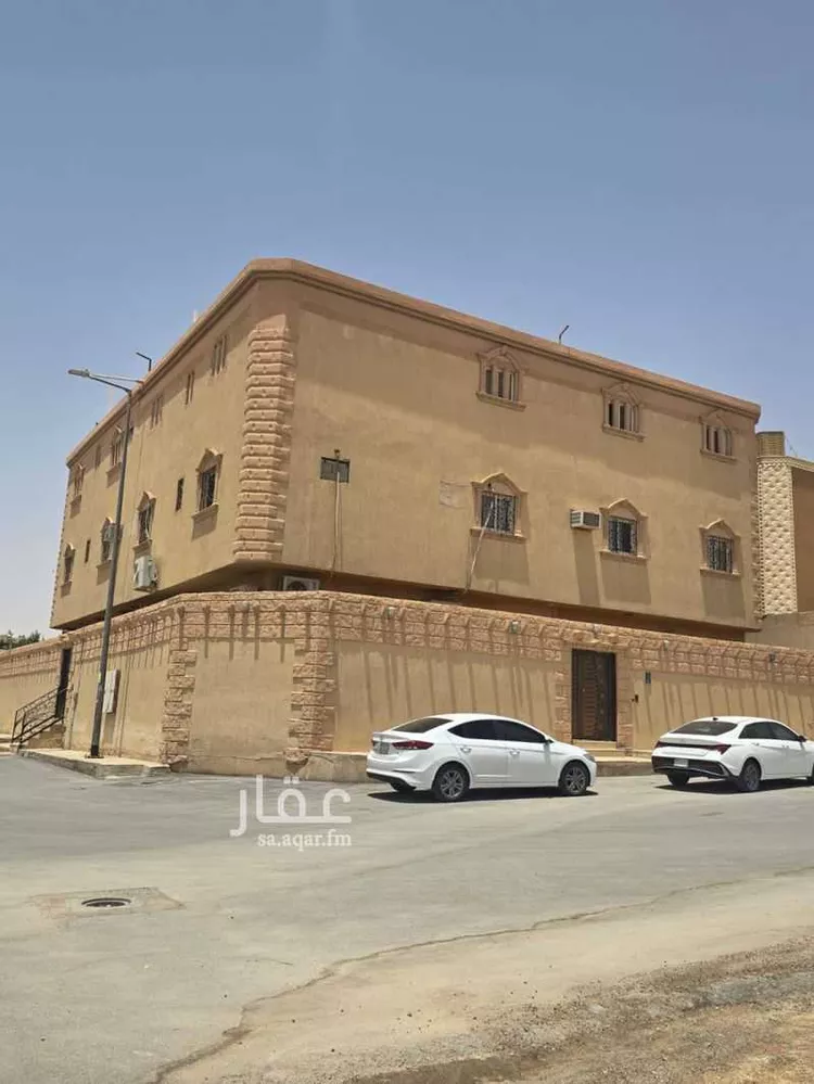 عمارة للبيع في شارع الصفيف, حي العريجاء الغربي, مدينة الرياض, منطقة الرياض صورة 2